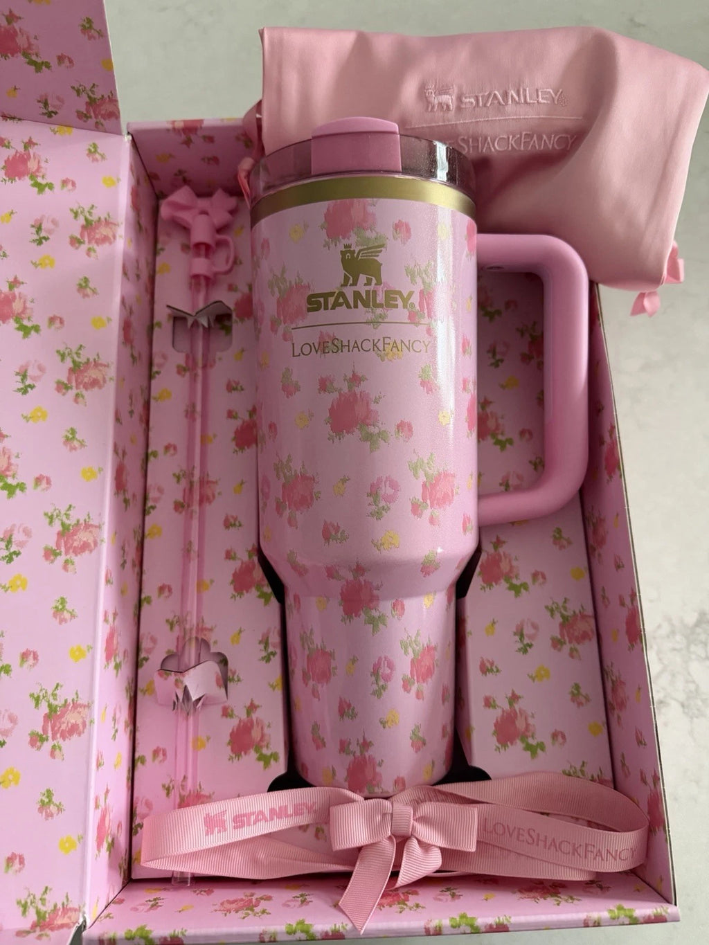 Stanley LoveShackFancy Quencher H2.0 40oz Ibiza Sunset Pink Floral Glitter Tumbler